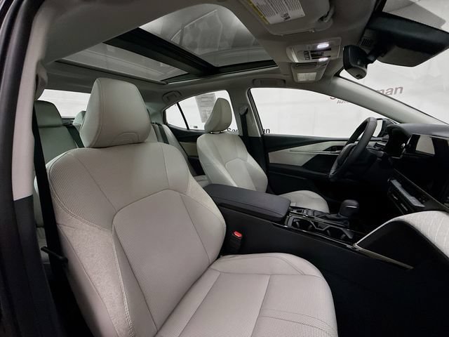 Used 2026 Toyota Camry XLE AWD/4WD image 29
