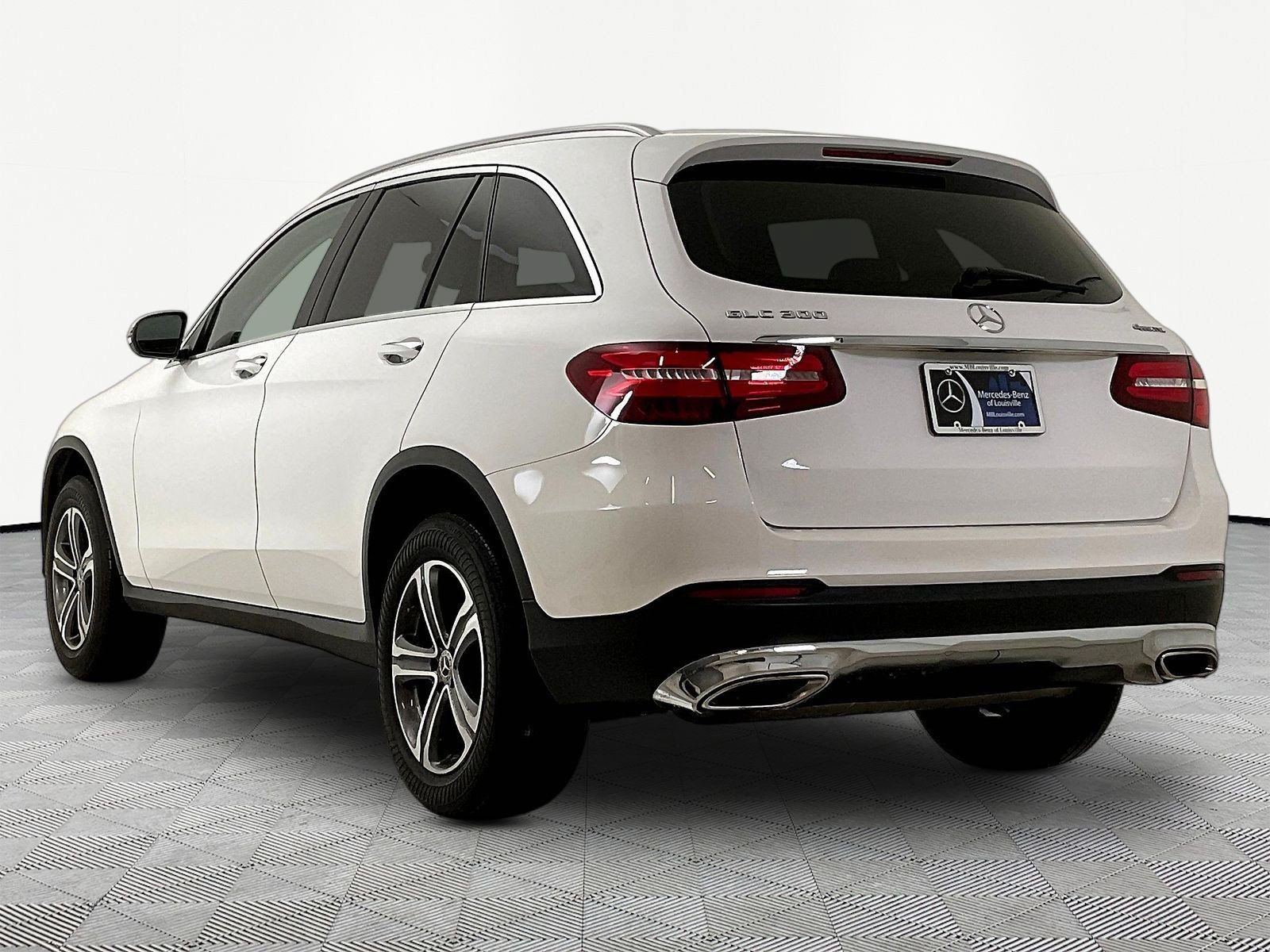 Certified 2019 Mercedes-Benz GLC 300 4MATIC image 4
