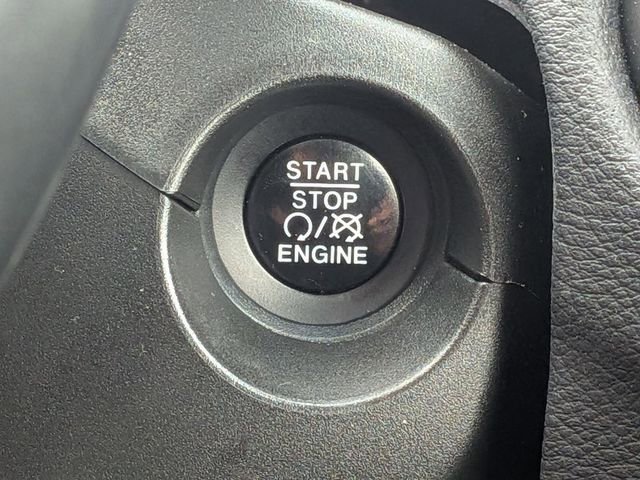 Certified 2018 Jeep Compass Latitude image 19