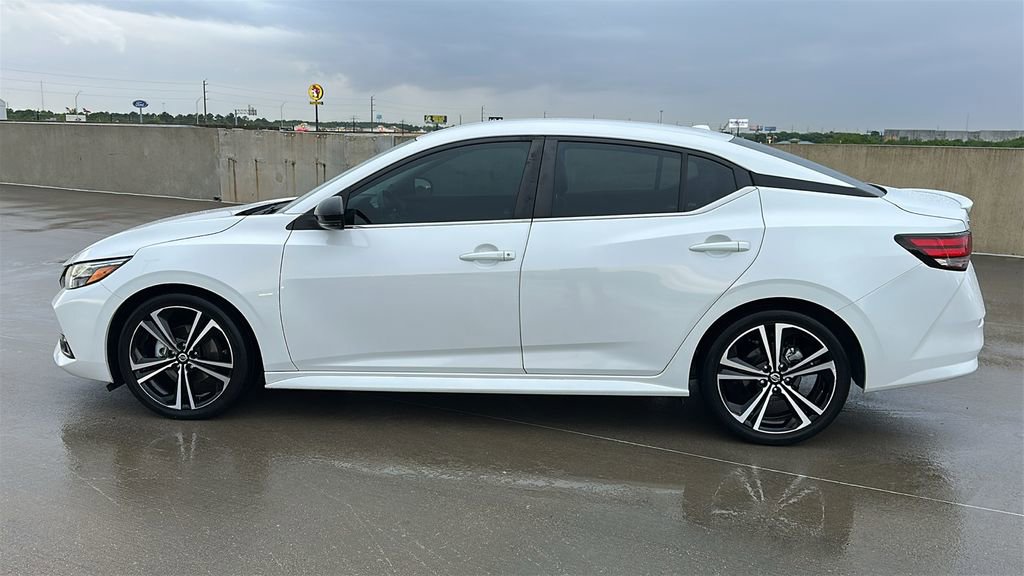 Used 2021 Nissan Sentra SR FWD image 9
