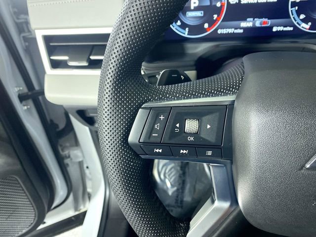 Used 2023 Mitsubishi Outlander SEL image 12