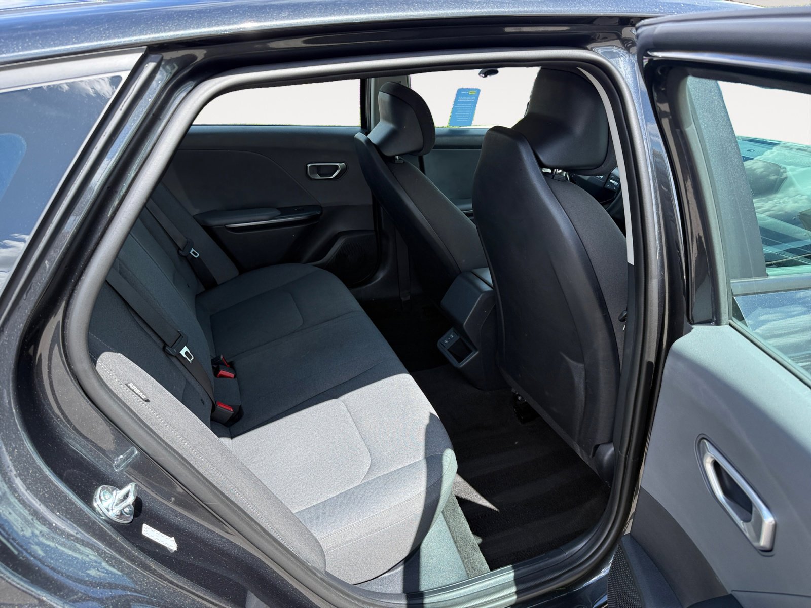 Used 2025 Kia K4 FWD image 18