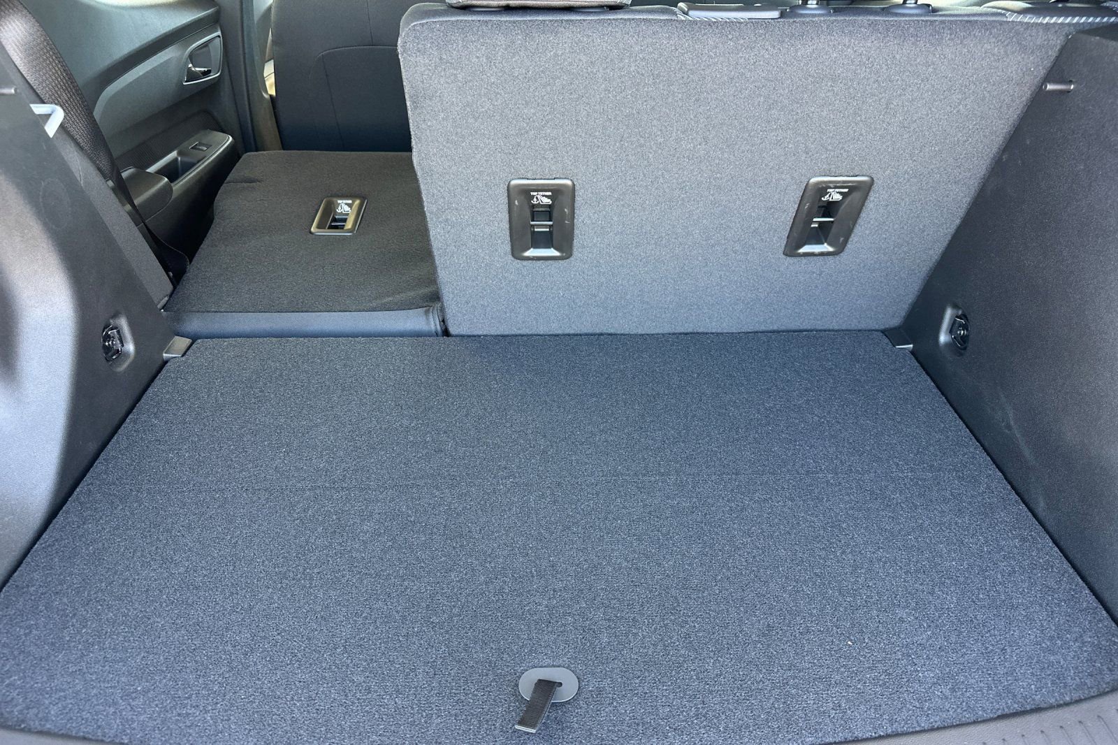 New 2027 Chevrolet Bolt LT w/ Comfort Package image 16