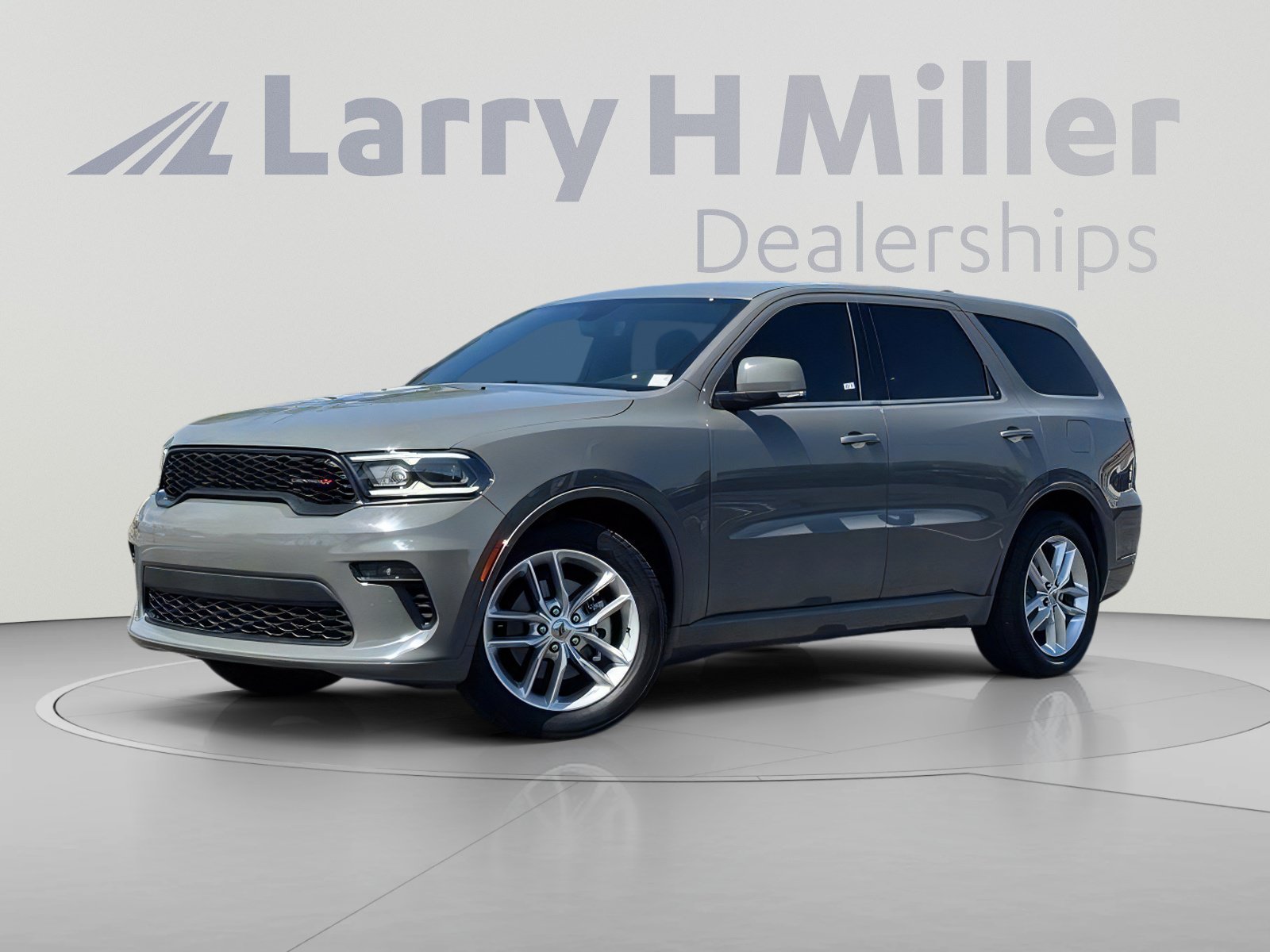 Used 2021 Dodge Durango GT RWD image 1