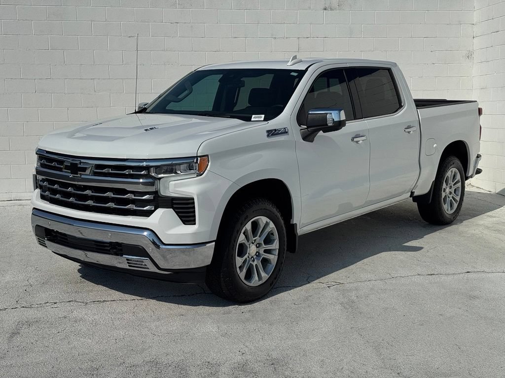 Used 2023 Chevrolet Silverado 1500 LTZ AWD/4WD image 8
