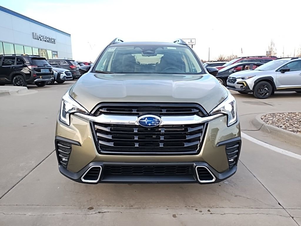 Used 2026 Subaru Ascent Touring AWD/4WD image 3