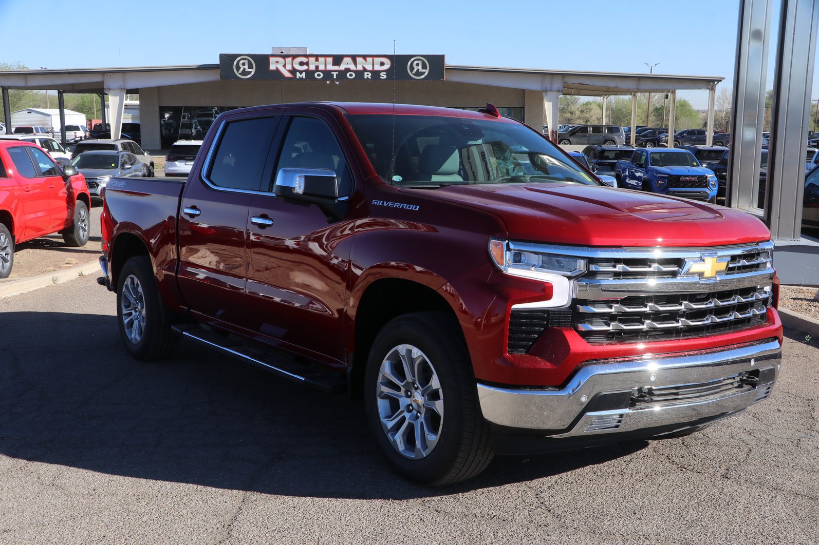 New 2026 Chevrolet Silverado 1500 LTZ w/ LTZ Convenience Package II AWD/4WD video 1