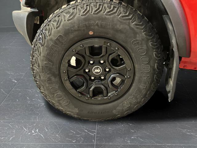 Used 2022 Ford Bronco Wildtrak image 38