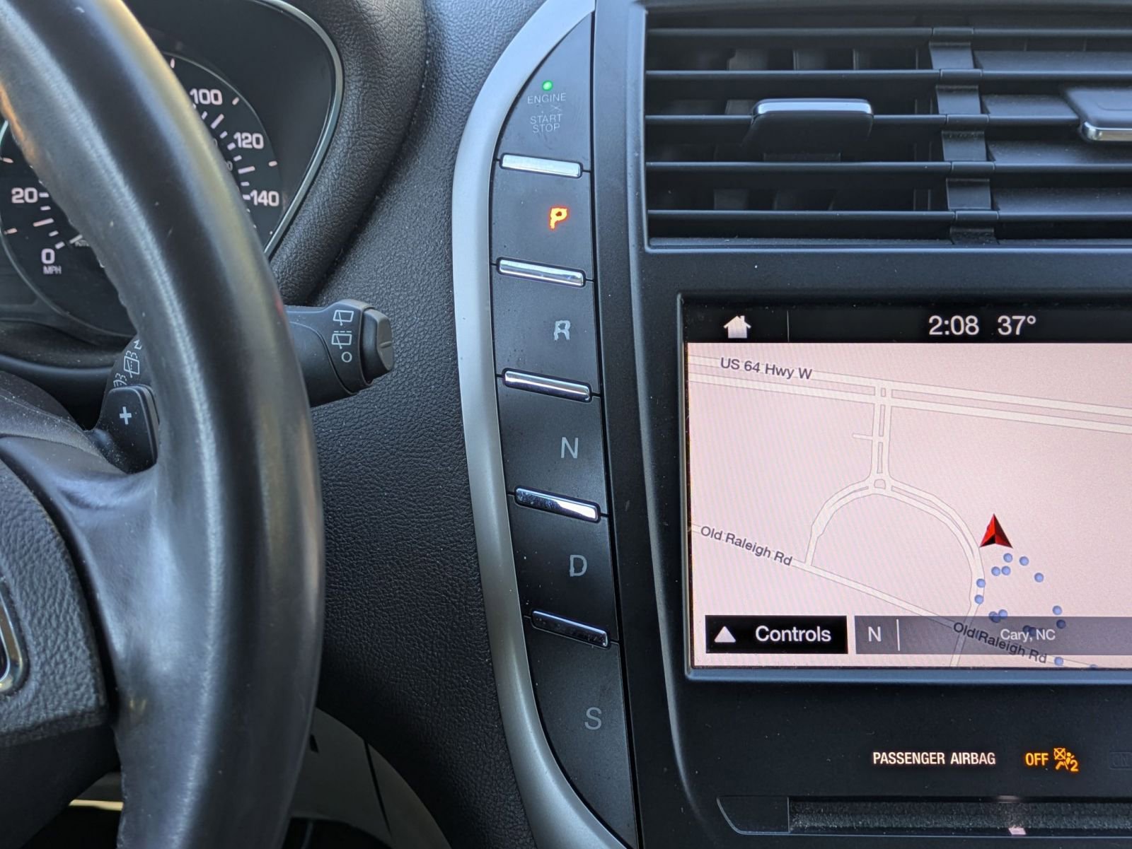 Used 2019 Lincoln MKC Select w/ Select Plus Package image 16