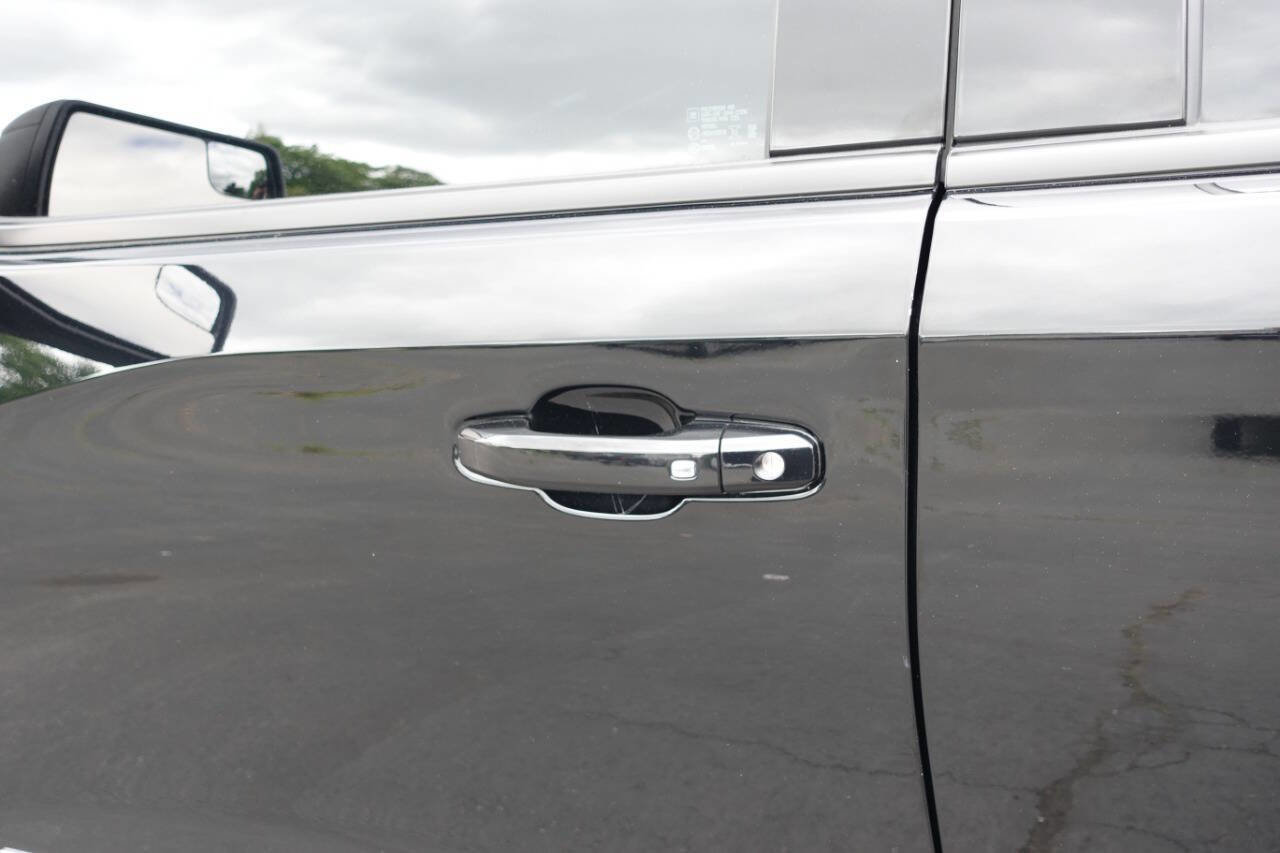 Used 2025 GMC Sierra 1500 Elevation AWD/4WD image 15