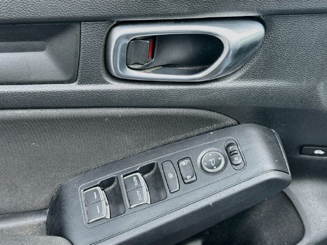 Used 2024 Honda Civic Sport image 13