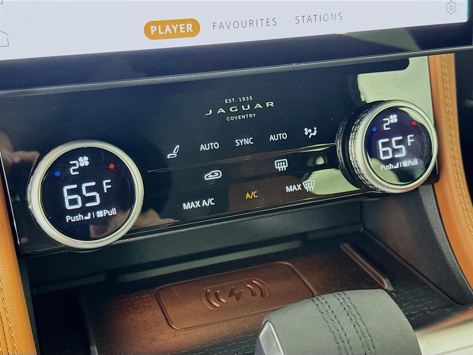 New 2026 Jaguar F-PACE R-Dynamic S AWD/4WD image 18