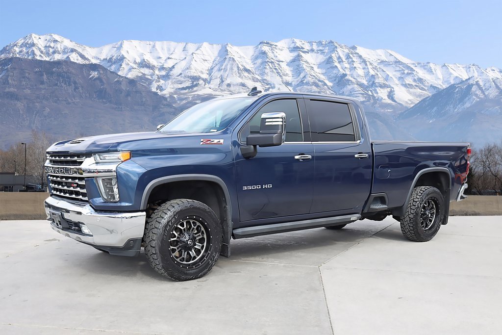 Used 2020 Chevrolet Silverado 3500 LTZ w/ LTZ Premium Package image 2