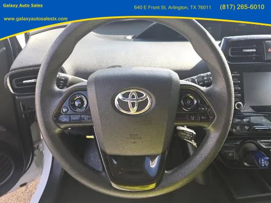 Used 2021 Toyota Prius LE image 9