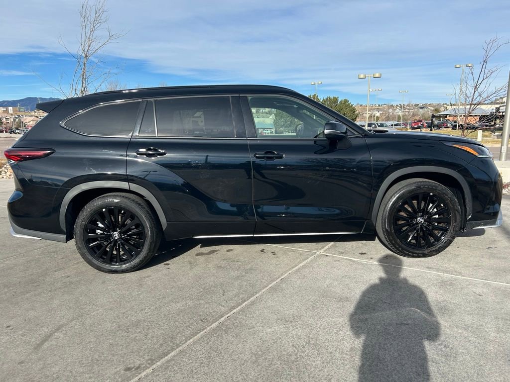 Used 2025 Toyota Highlander XSE image 9