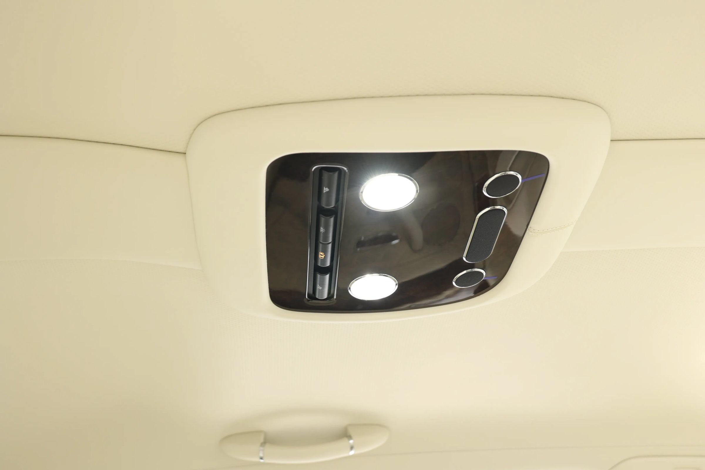 Used 2018 Bentley Flying Spur V8 AWD/4WD image 89