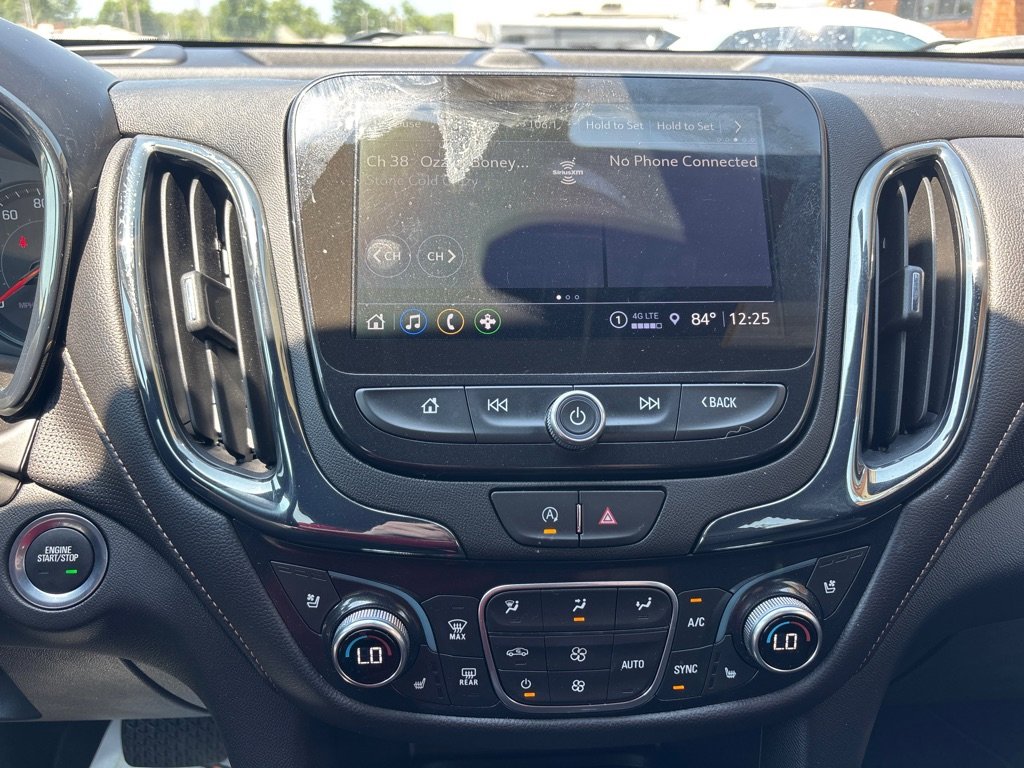 Used 2024 Chevrolet Equinox Premier image 22