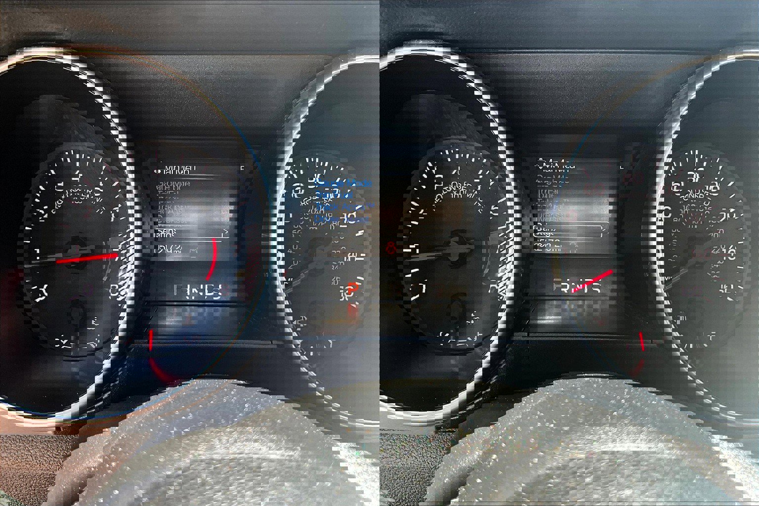 Used 2022 Ford Mustang Premium image 24