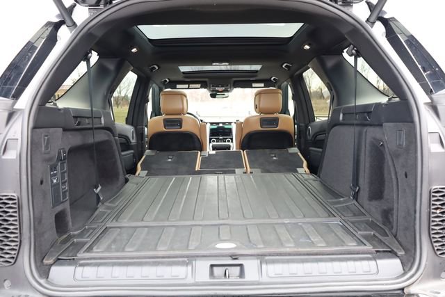 Used 2023 Land Rover Discovery S R-Dynamic image 29