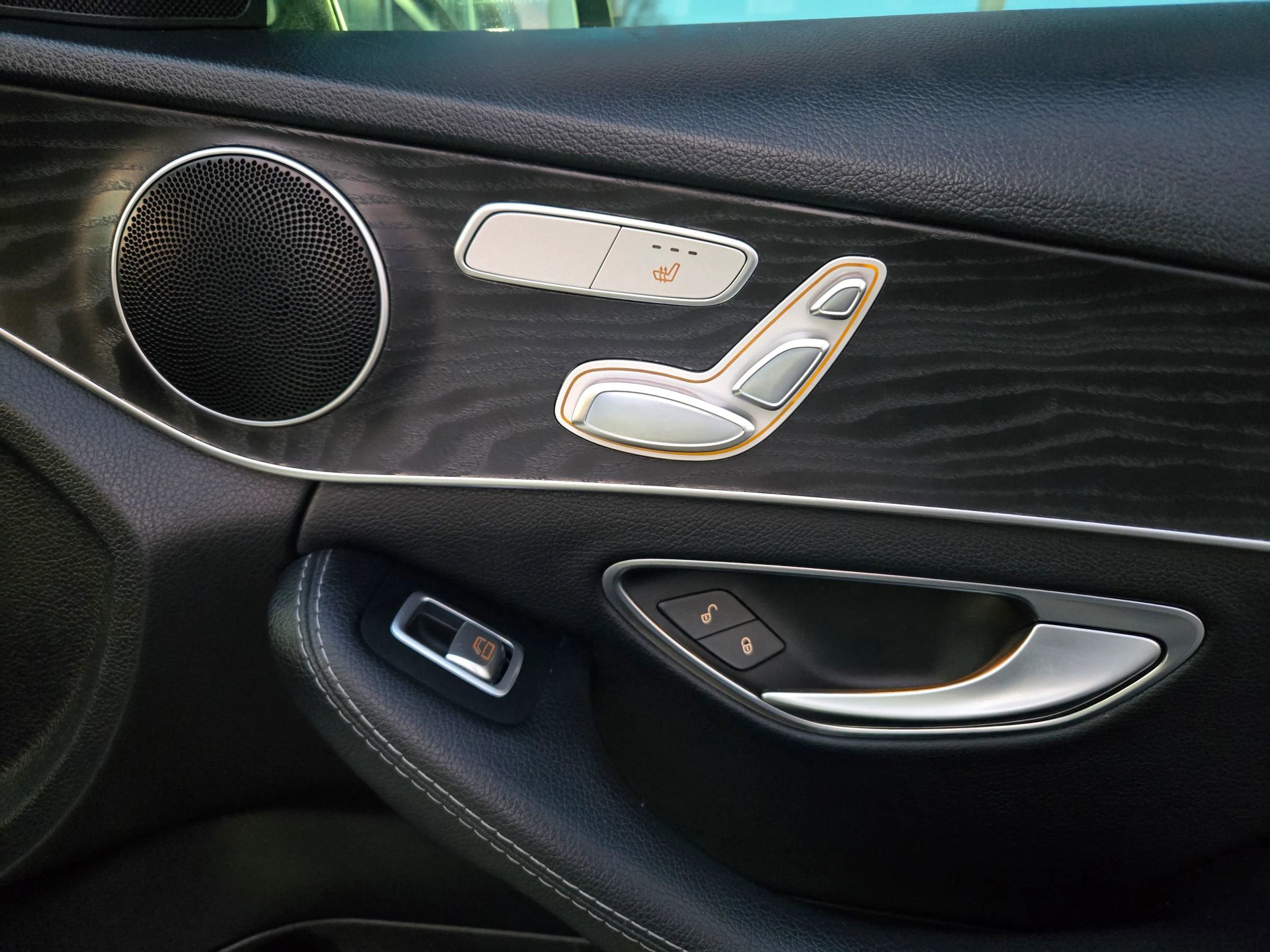 Used 2017 Mercedes-Benz C 300 4MATIC Sedan image 54