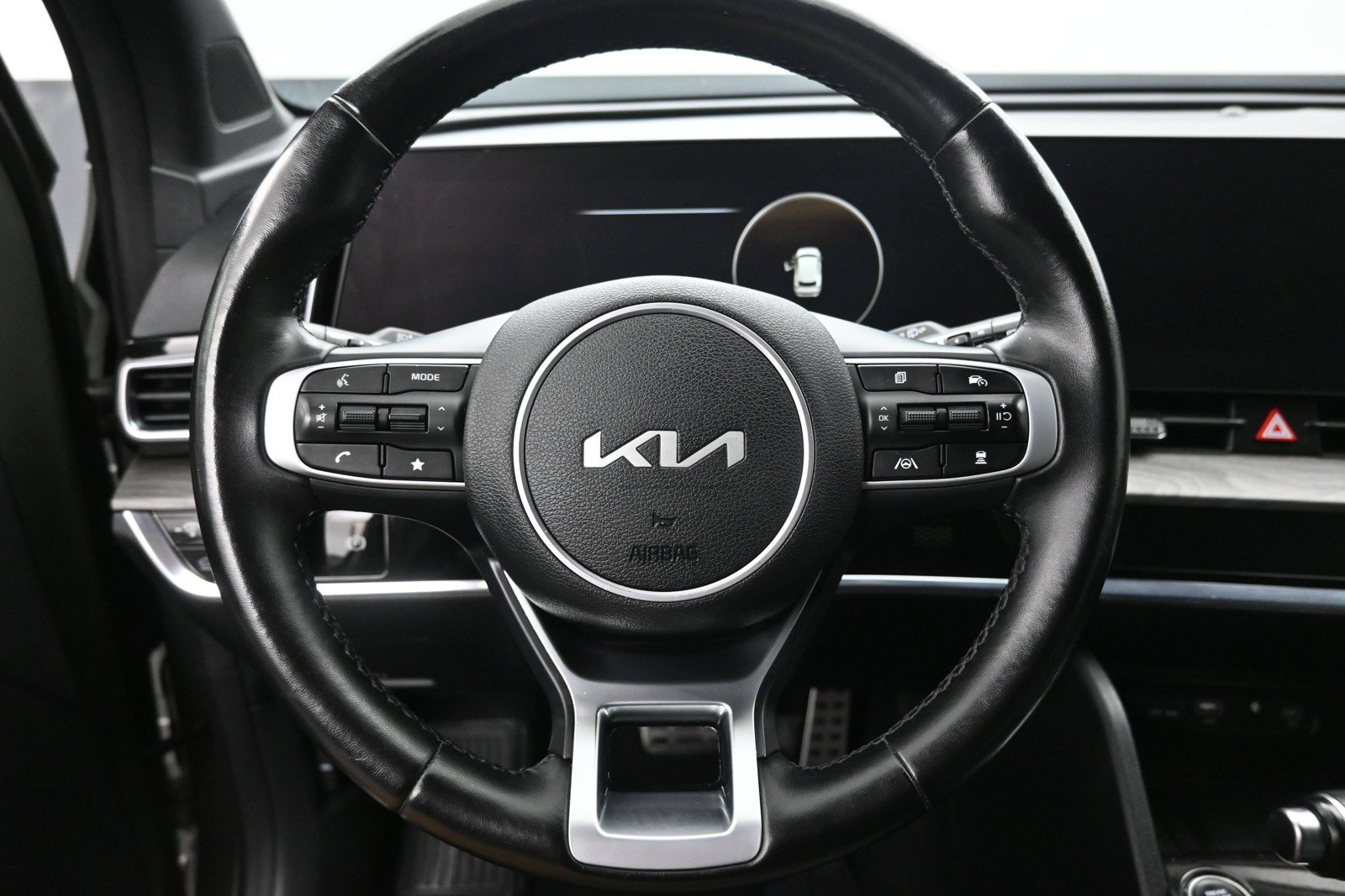 Used 2023 Kia Sportage X-Pro AWD/4WD image 13