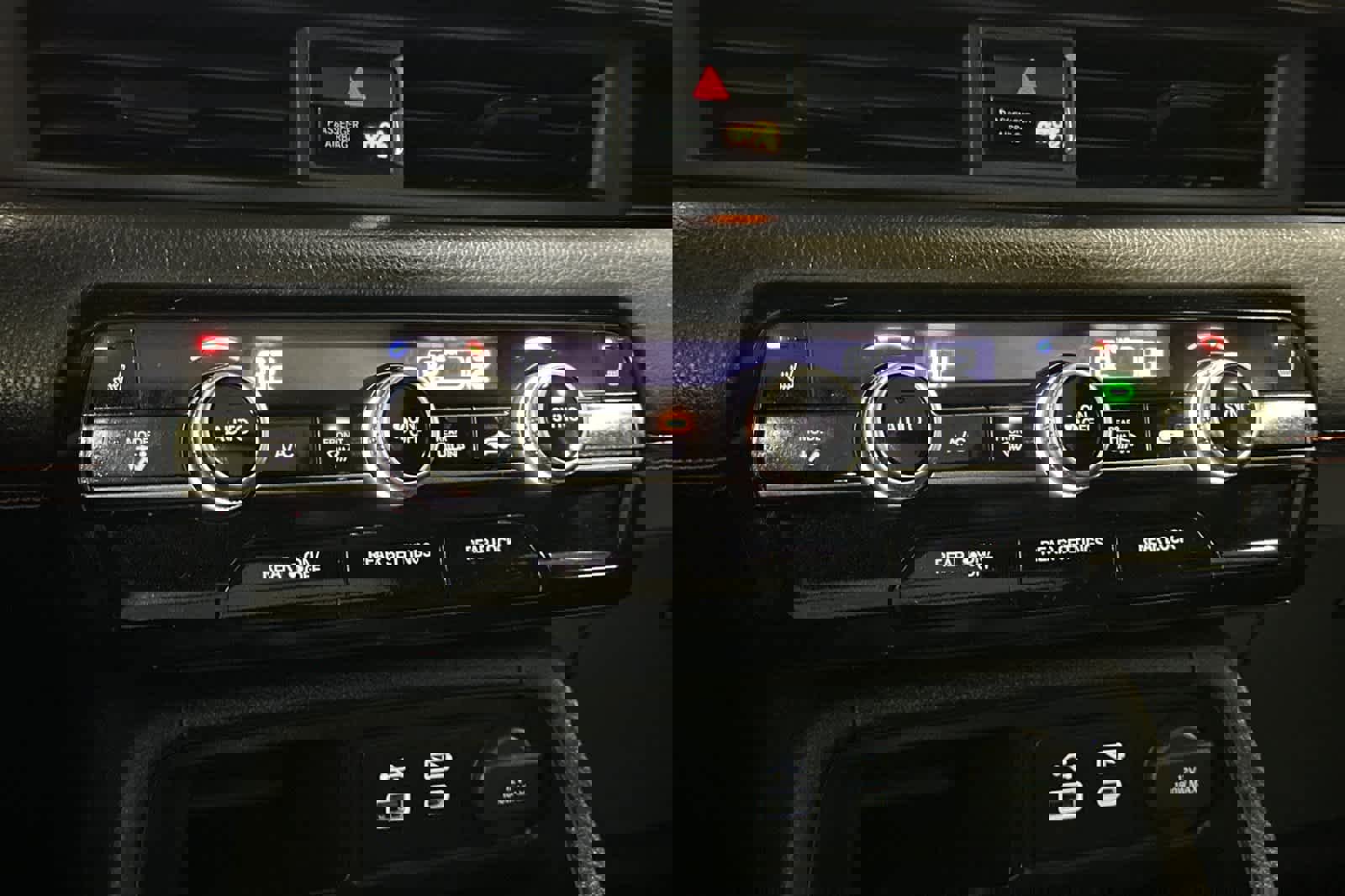 Used 2024 Honda Pilot TrailSport image 23