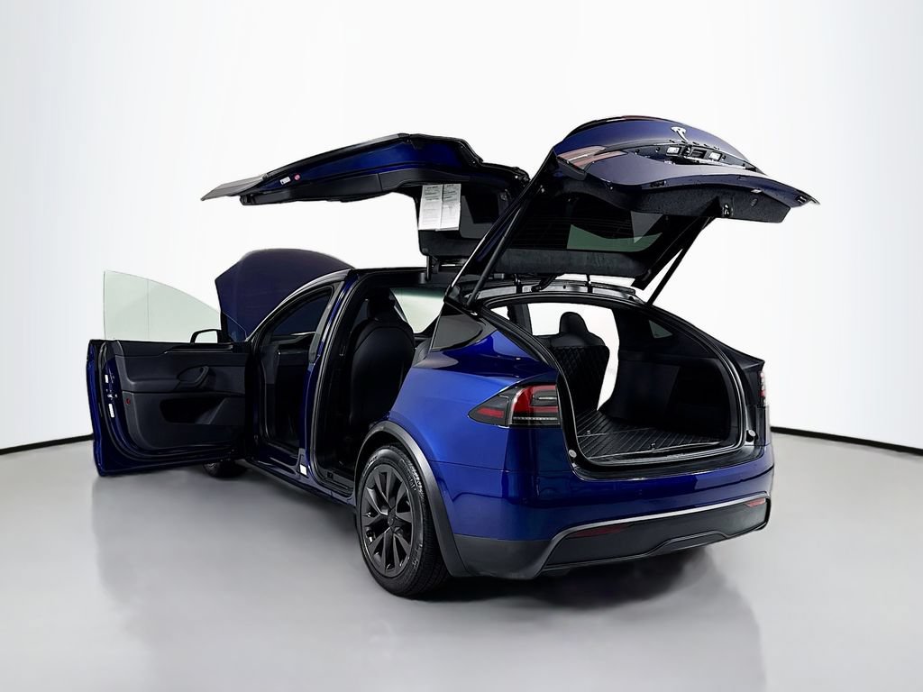 Used 2023 Tesla Model X AWD/4WD image 32
