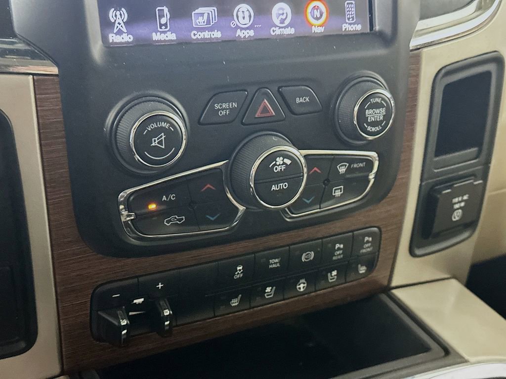 Used 2017 RAM 2500 Laramie image 18