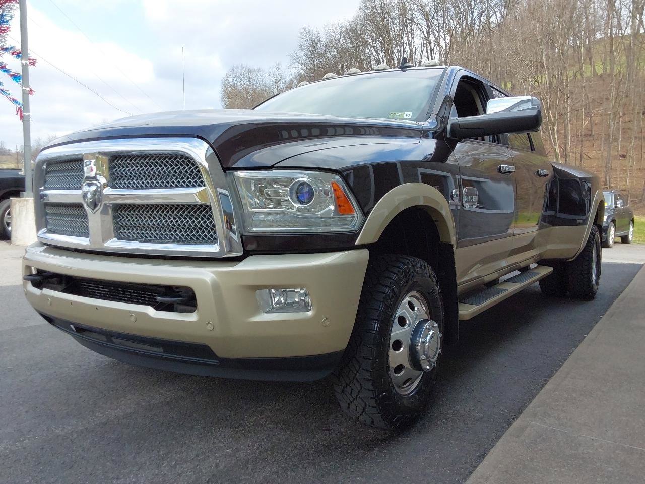 Used 2016 RAM 3500 Laramie Longhorn image 11