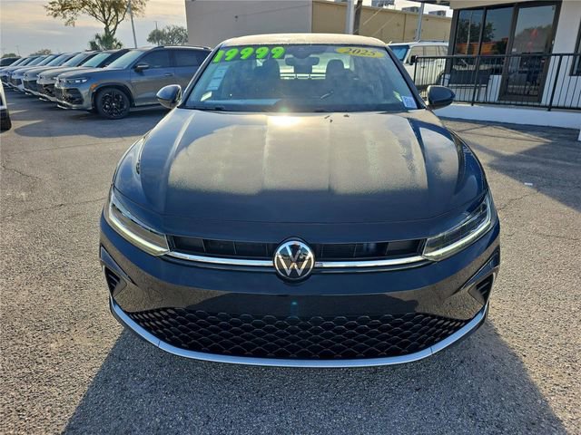 Used 2025 Volkswagen Jetta S image 2