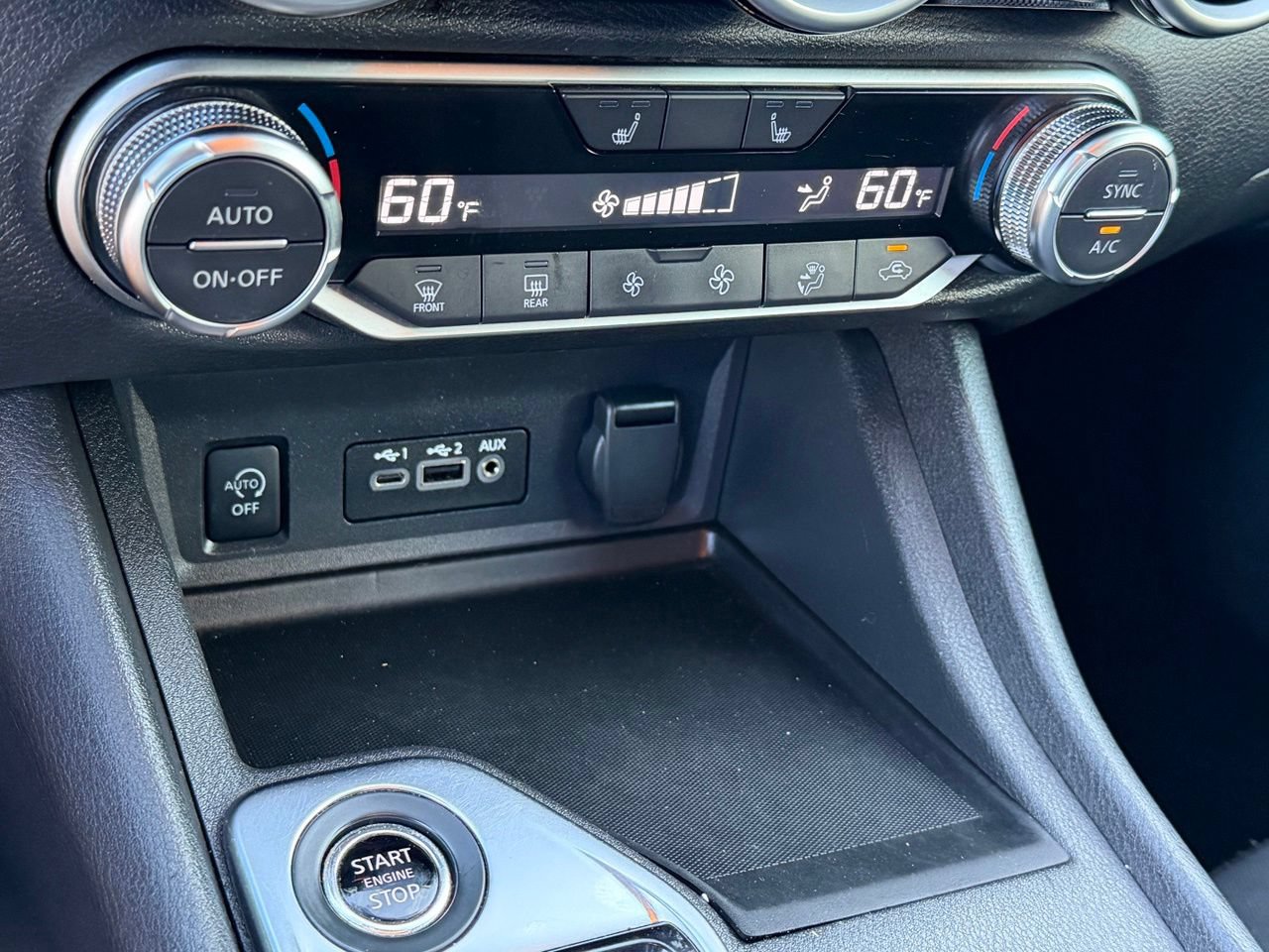 Certified 2024 Nissan Sentra SR FWD image 23