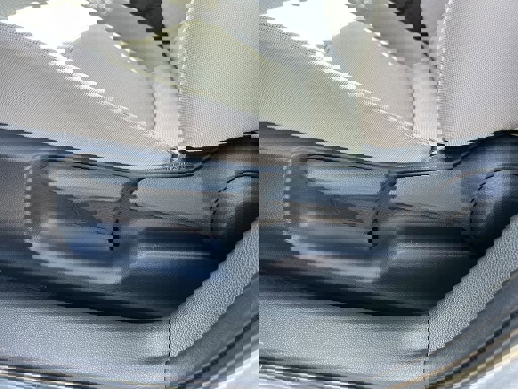 Used 2022 Toyota Corolla LE image 13