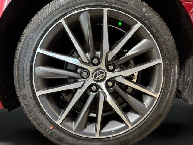 Used 2022 Toyota Camry XLE w/ Navigation Package image 32