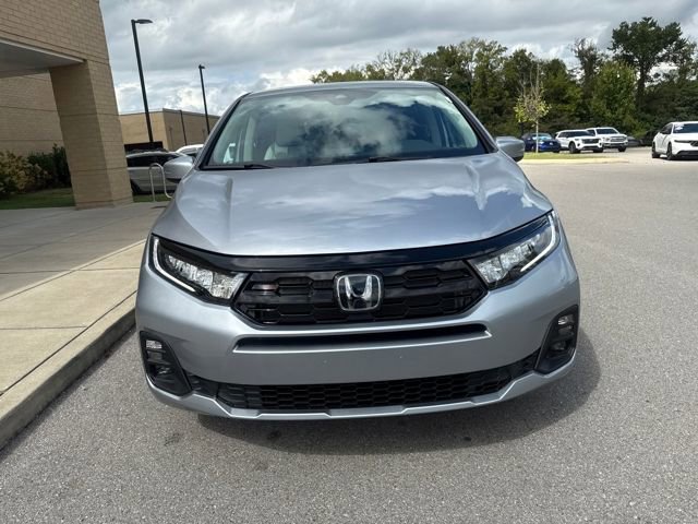 New 2026 Honda Odyssey Touring image 7