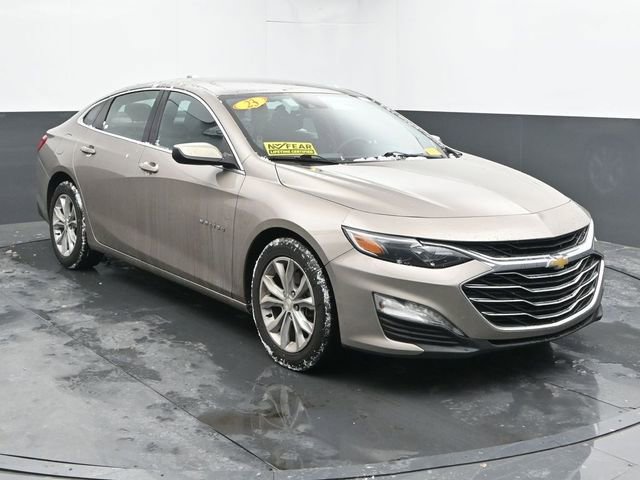 Used 2023 Chevrolet Malibu LT image 2