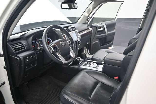 Used 2021 Toyota 4Runner Limited AWD/4WD image 6