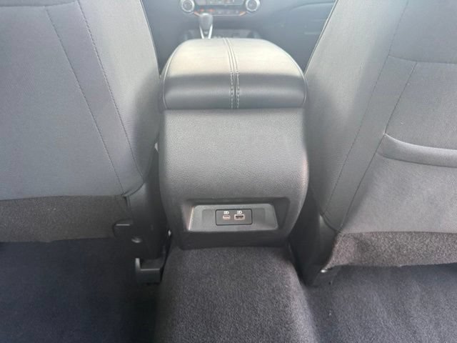 Used 2025 Nissan Altima 2.5 SV FWD image 13