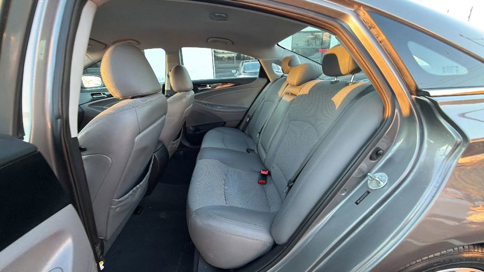 Used 2014 Hyundai Sonata SE image 36