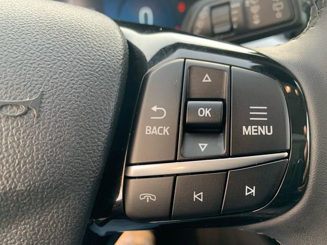 Used 2024 Ford Escape Platinum image 31