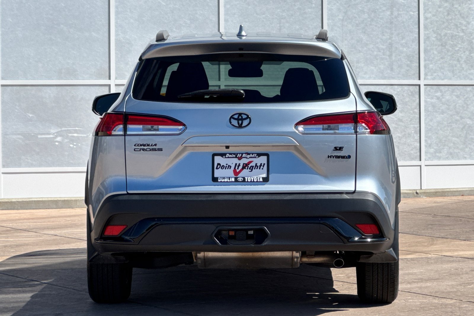 Used 2023 Toyota Corolla Cross AWD Hybrid image 5