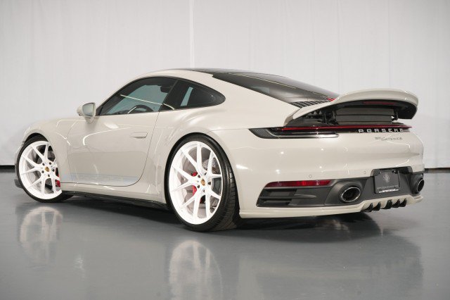Used 2020 Porsche 911 Carrera 4S AWD/4WD image 33