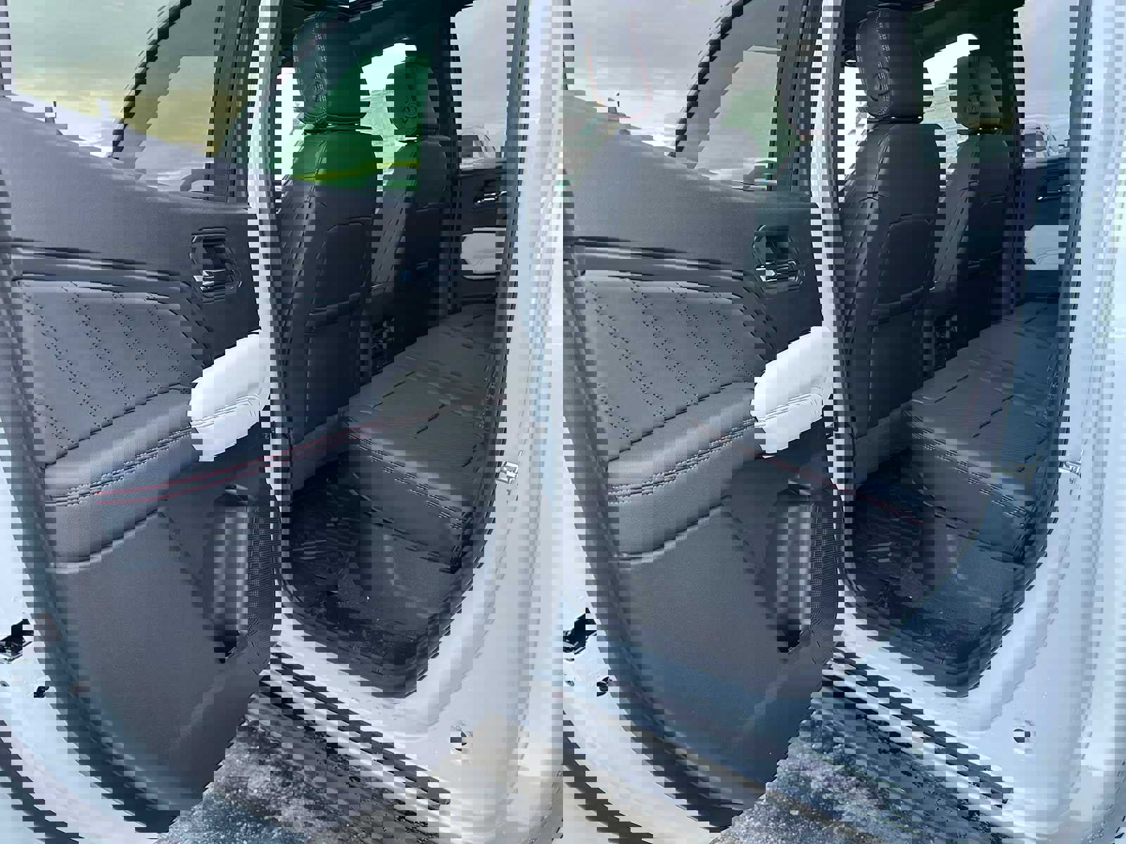 New 2026 GMC Canyon AT4X image 16