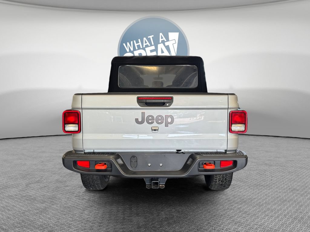 Used 2023 Jeep Gladiator Mojave w/ Cold Weather Group AWD/4WD image 5
