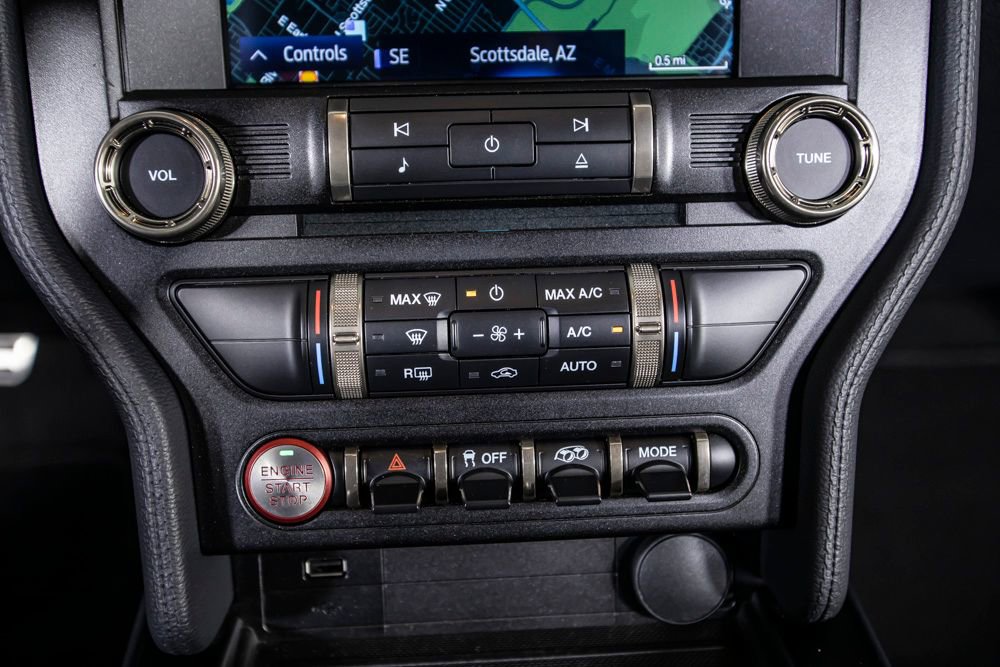 Used 2020 Ford Mustang Shelby GT500 w/ Technology Package image 31