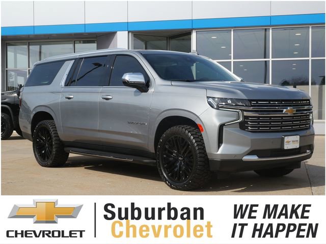 Used 2024 Chevrolet Suburban Premier w/ Max Trailering Package image 1