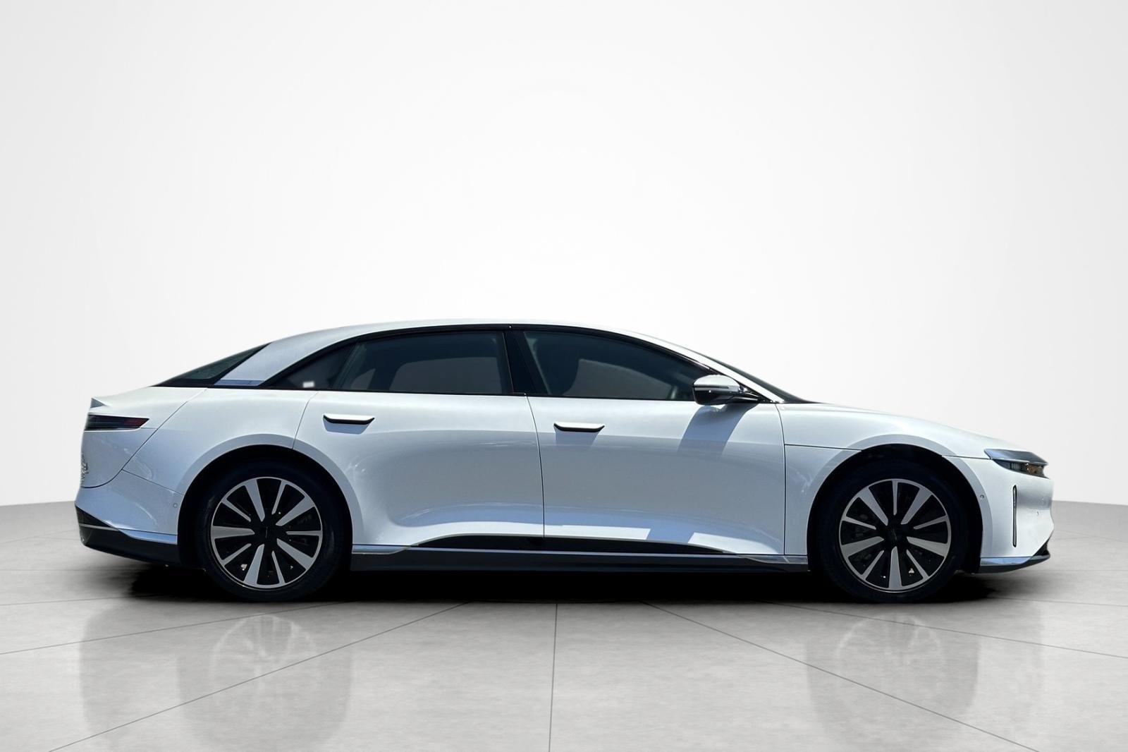 Used 2024 Lucid Air Touring AWD/4WD image 6