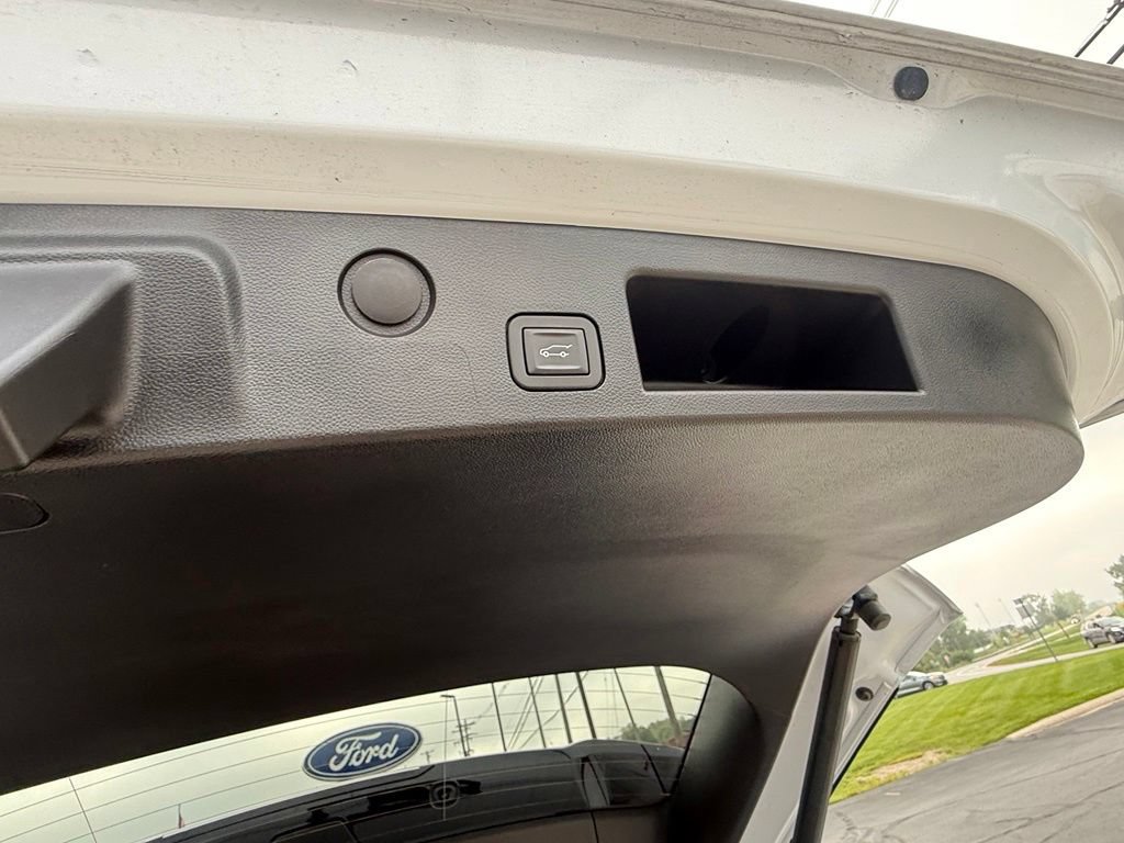 Used 2026 Chevrolet Equinox ACTIV w/ Convenience Package III FWD image 21