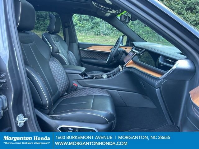 Used 2024 Jeep Grand Cherokee L Summit AWD/4WD image 49