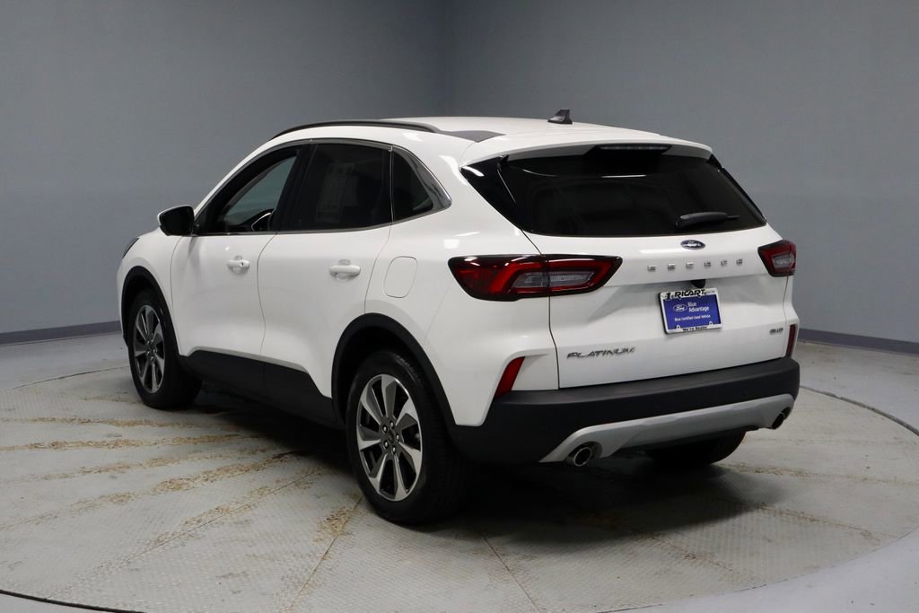 Certified 2023 Ford Escape Platinum AWD/4WD image 11