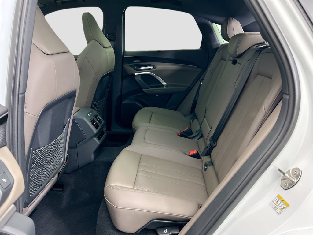 Certified 2025 Audi Q5 Premium Plus w/ Premium Plus AWD/4WD image 20